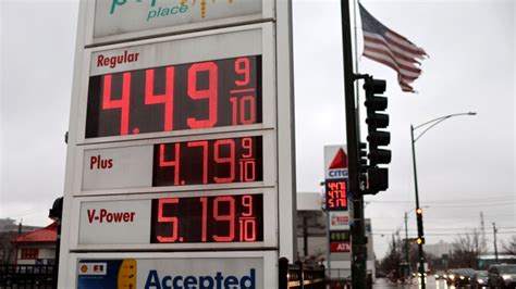 Gas prices surge in New Jersey, around nation